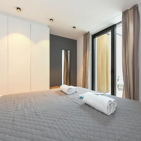 Mgh Luxury - Corte Garden 34 شقة *