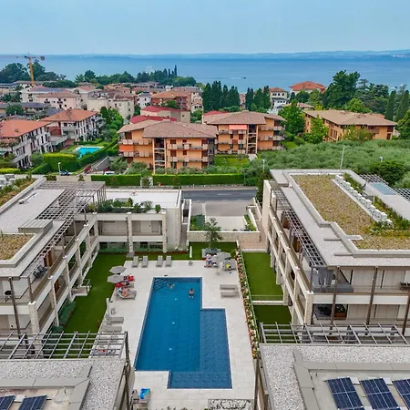 Mgh Luxury - Corte Garden 34